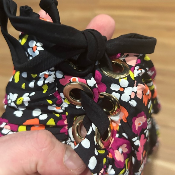 Cole of California Floral Lace Front Underwire Bikini Top Size XL - Picture 3 of 4